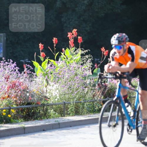 08.09.2024 - Stadtparktriathlon Zöllner http://msf.ph/oto/7019336 08.09.2024 10:11:03 Radfahren 190, 193, 248 meine-sportfotos.de