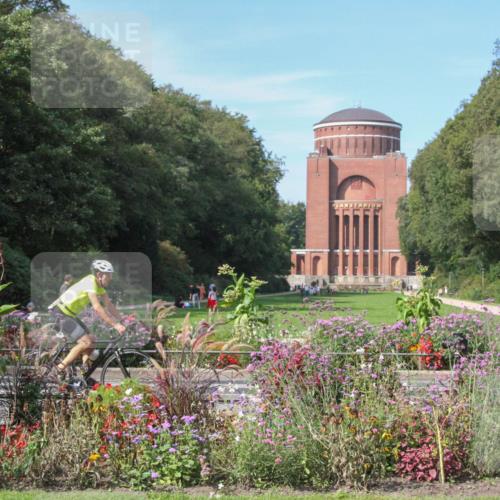 08.09.2024 - Stadtparktriathlon Zöllner http://msf.ph/oto/7019351 08.09.2024 12:11:29 Radfahren 759, 761 meine-sportfotos.de