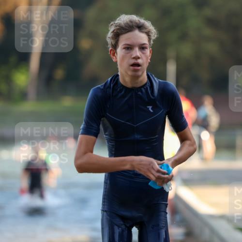 08.09.2024 - Stadtparktriathlon Michael Strokosch http://msf.ph/oto/7019383 08.09.2024 08:59:32 Schwimmen 107, 116, 128 meine-sportfotos.de