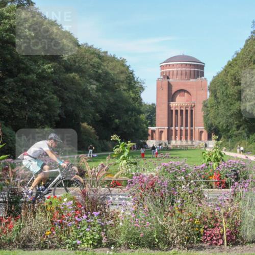 08.09.2024 - Stadtparktriathlon Zöllner http://msf.ph/oto/7019421 08.09.2024 12:12:10 Radfahren 688 meine-sportfotos.de