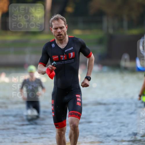 08.09.2024 - Stadtparktriathlon Michael Strokosch http://msf.ph/oto/7019447 08.09.2024 08:59:37 Schwimmen 107, 116 meine-sportfotos.de