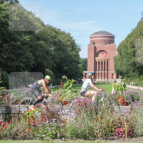 08.09.2024 - Stadtparktriathlon Zöllner http://msf.ph/oto/7019452 08.09.2024 12:12:17 Radfahren 591, 719, 762, 777 meine-sportfotos.de