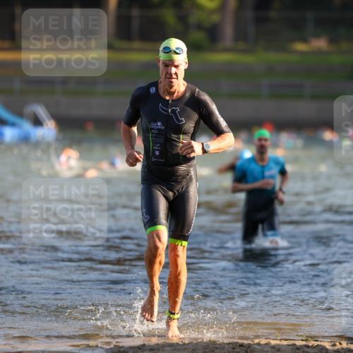 08.09.2024 - Stadtparktriathlon Michael Strokosch http://msf.ph/oto/7019503 08.09.2024 08:59:44 Schwimmen 116, 124 meine-sportfotos.de