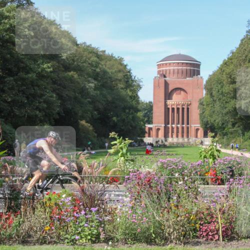 08.09.2024 - Stadtparktriathlon Zöllner http://msf.ph/oto/7019552 08.09.2024 12:12:53 Radfahren 749, 765 meine-sportfotos.de