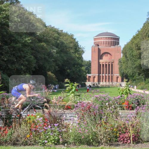 08.09.2024 - Stadtparktriathlon Zöllner http://msf.ph/oto/7019608 08.09.2024 12:13:23 Radfahren 677, 939 meine-sportfotos.de