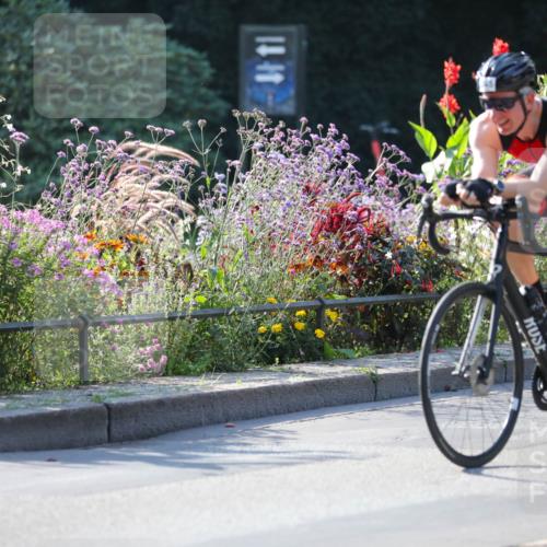 08.09.2024 - Stadtparktriathlon Zöllner http://msf.ph/oto/7019641 08.09.2024 10:12:53 Radfahren 209, 245 meine-sportfotos.de