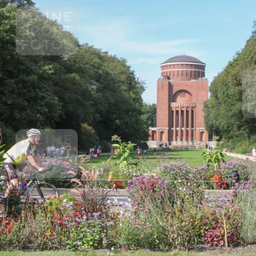 08.09.2024 - Stadtparktriathlon Zöllner http://msf.ph/oto/7019656 08.09.2024 12:13:57 Radfahren 689, 769 meine-sportfotos.de