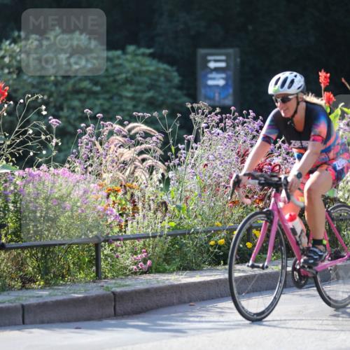 08.09.2024 - Stadtparktriathlon Zöllner http://msf.ph/oto/7019666 08.09.2024 10:13:37 Radfahren 207, 222, 226, 249 meine-sportfotos.de