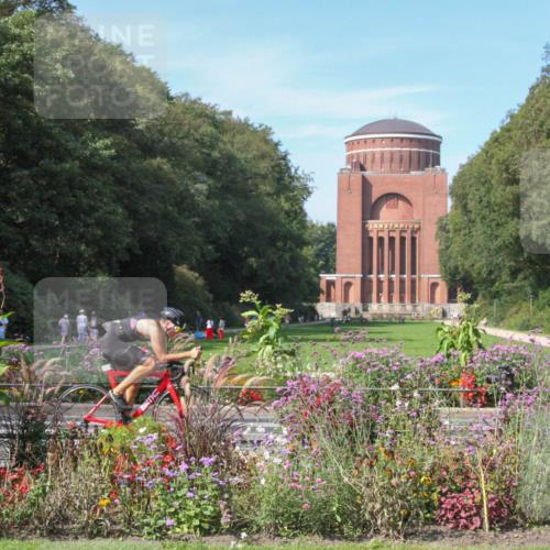 08.09.2024 - Stadtparktriathlon Zöllner http://msf.ph/oto/7019684 08.09.2024 12:14:25 Radfahren 784, 820, 904 meine-sportfotos.de