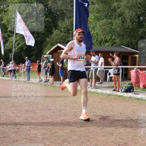 08.09.2024 - Airport Race Strokosch-Dieckow http://msf.ph/oto/7019687 08.09.2024 12:00:27 Ziel 2548, 2600 meine-sportfotos.de