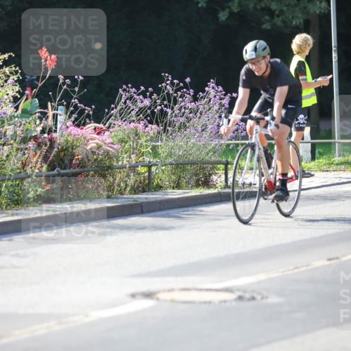 08.09.2024 - Stadtparktriathlon Zöllner http://msf.ph/oto/7019692 08.09.2024 10:13:39 Radfahren 222, 226, 249 meine-sportfotos.de