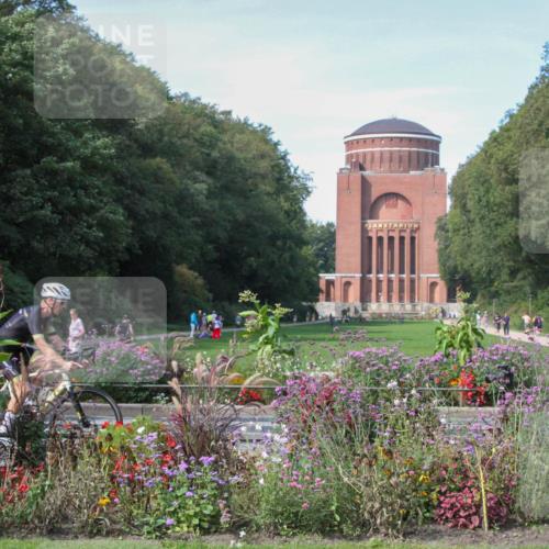 08.09.2024 - Stadtparktriathlon Zöllner http://msf.ph/oto/7019754 08.09.2024 12:15:07 Radfahren 744, 752, 764, 773, 795, 809 meine-sportfotos.de