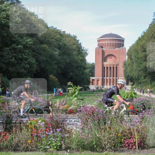 08.09.2024 - Stadtparktriathlon Zöllner http://msf.ph/oto/7019759 08.09.2024 12:15:07 Radfahren 744, 752, 764, 773, 795, 809 meine-sportfotos.de