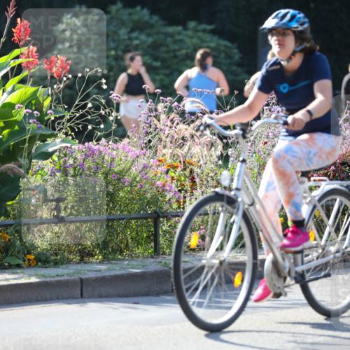 08.09.2024 - Stadtparktriathlon Zöllner http://msf.ph/oto/7019765 08.09.2024 10:13:54 Radfahren 216, 221, 252 meine-sportfotos.de
