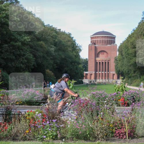 08.09.2024 - Stadtparktriathlon Zöllner http://msf.ph/oto/7019794 08.09.2024 12:15:47 Radfahren 650, 930 meine-sportfotos.de