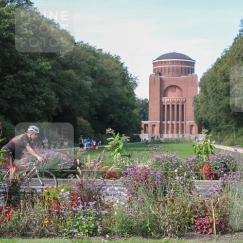 08.09.2024 - Stadtparktriathlon Zöllner http://msf.ph/oto/7019810 08.09.2024 12:15:54 Radfahren 737, 789, 842 meine-sportfotos.de