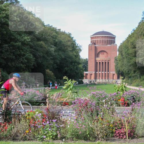 08.09.2024 - Stadtparktriathlon Zöllner http://msf.ph/oto/7019813 08.09.2024 12:15:55 Radfahren 687, 737, 789, 842 meine-sportfotos.de