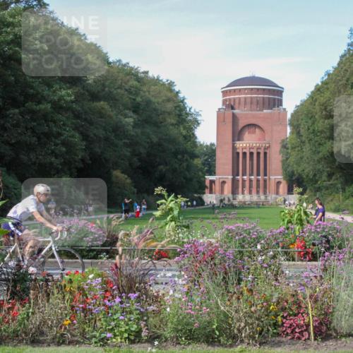 08.09.2024 - Stadtparktriathlon Zöllner http://msf.ph/oto/7019818 08.09.2024 12:15:57 Radfahren 687, 737, 789 meine-sportfotos.de