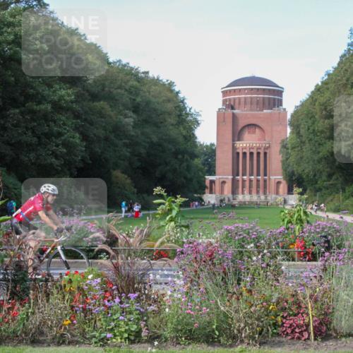08.09.2024 - Stadtparktriathlon Zöllner http://msf.ph/oto/7019851 08.09.2024 12:16:30 Radfahren 735, 915 meine-sportfotos.de