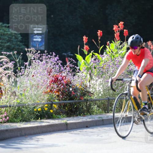 08.09.2024 - Stadtparktriathlon Zöllner http://msf.ph/oto/7019942 08.09.2024 10:15:31 Radfahren 259 meine-sportfotos.de