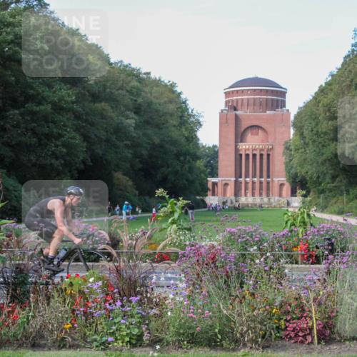 08.09.2024 - Stadtparktriathlon Zöllner http://msf.ph/oto/7019969 08.09.2024 12:17:20 Radfahren 793, 825, 833 meine-sportfotos.de