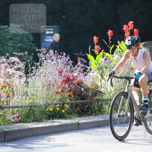08.09.2024 - Stadtparktriathlon Zöllner http://msf.ph/oto/7020019 08.09.2024 10:16:05 Radfahren 218, 225, 238, 250 meine-sportfotos.de