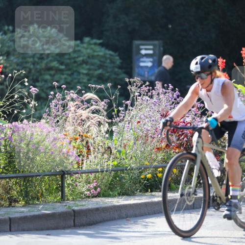 08.09.2024 - Stadtparktriathlon Zöllner http://msf.ph/oto/7020028 08.09.2024 10:16:05 Radfahren 218, 225, 238, 250 meine-sportfotos.de