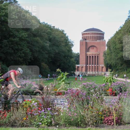 08.09.2024 - Stadtparktriathlon Zöllner http://msf.ph/oto/7020053 08.09.2024 12:18:08 Radfahren 778, 886, 918 meine-sportfotos.de
