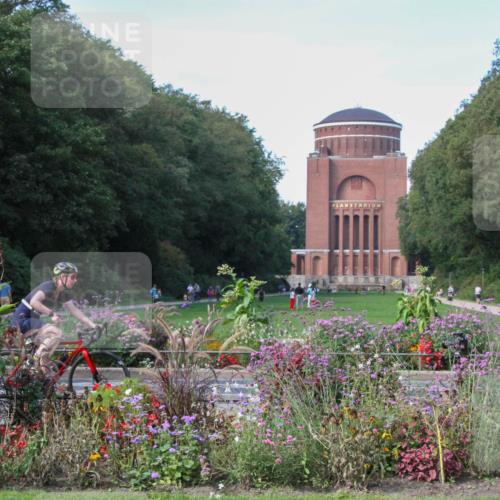 08.09.2024 - Stadtparktriathlon Zöllner http://msf.ph/oto/7020059 08.09.2024 12:18:10 Radfahren 778, 834, 918 meine-sportfotos.de
