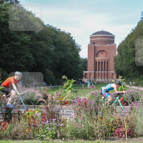 08.09.2024 - Stadtparktriathlon Zöllner http://msf.ph/oto/7020077 08.09.2024 12:18:18 Radfahren 716, 871, 908 meine-sportfotos.de