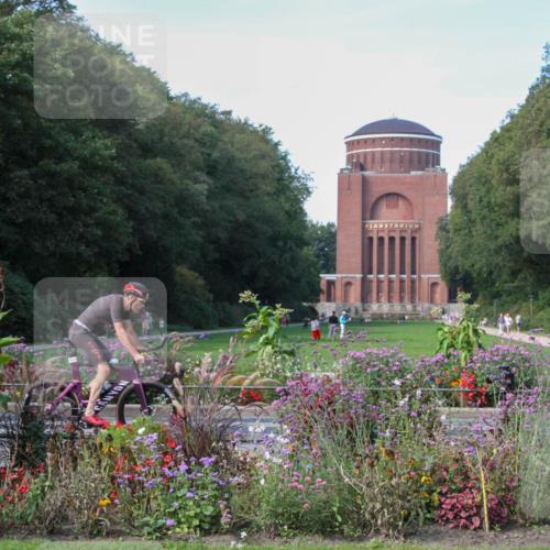 08.09.2024 - Stadtparktriathlon Zöllner http://msf.ph/oto/7020134 08.09.2024 12:18:49 Radfahren 572, 768, 859, 899, 936 meine-sportfotos.de