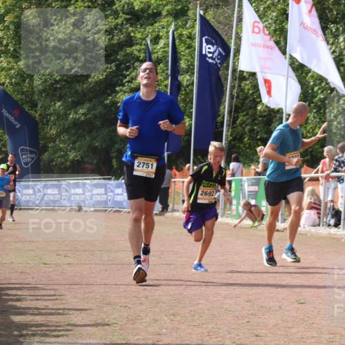 08.09.2024 - Airport Race Strokosch-Dieckow http://msf.ph/oto/7020146 08.09.2024 12:09:09 Ziel 201, 470, 2692, 2707, 2751 meine-sportfotos.de