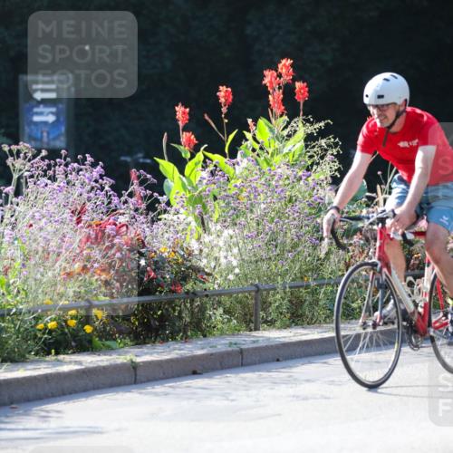08.09.2024 - Stadtparktriathlon Zöllner http://msf.ph/oto/7020155 08.09.2024 10:16:52 Radfahren 186, 220, 236 meine-sportfotos.de