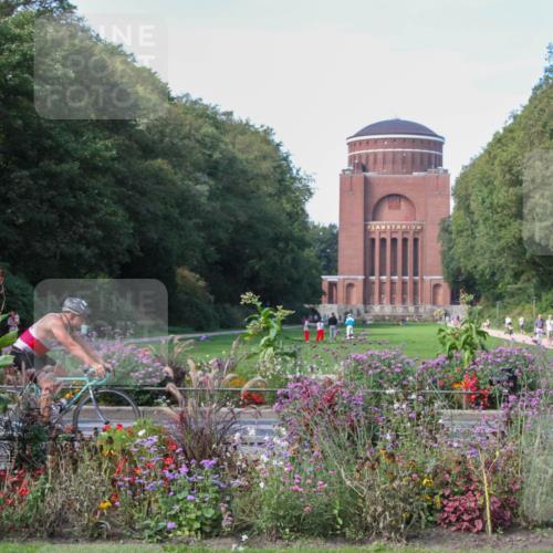 08.09.2024 - Stadtparktriathlon Zöllner http://msf.ph/oto/7020198 08.09.2024 12:19:12 Radfahren 779, 804, 816, 876 meine-sportfotos.de