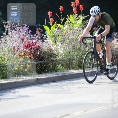 08.09.2024 - Stadtparktriathlon Zöllner http://msf.ph/oto/7020199 08.09.2024 10:17:08 Radfahren 200, 213, 319 meine-sportfotos.de