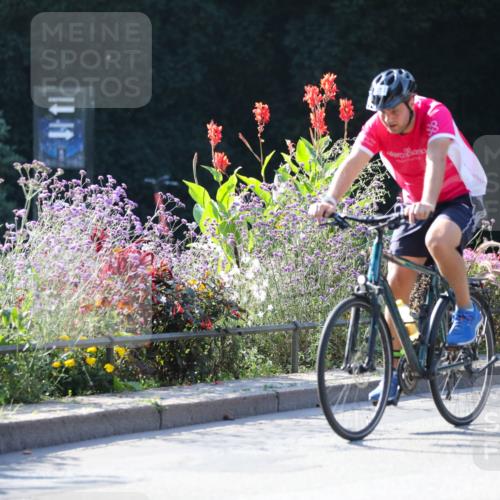 08.09.2024 - Stadtparktriathlon Zöllner http://msf.ph/oto/7020240 08.09.2024 10:17:17 Radfahren 213, 219, 229, 271, 288, 319 meine-sportfotos.de