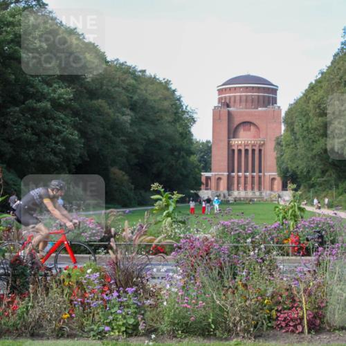 08.09.2024 - Stadtparktriathlon Zöllner http://msf.ph/oto/7020275 08.09.2024 12:19:41 Radfahren 786, 791, 817, 818, 837, 838, 843, 868 meine-sportfotos.de