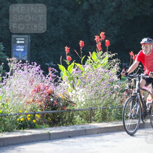08.09.2024 - Stadtparktriathlon Zöllner http://msf.ph/oto/7020280 08.09.2024 10:17:24 Radfahren 193, 206, 219, 229, 235, 247, 271, 288 meine-sportfotos.de