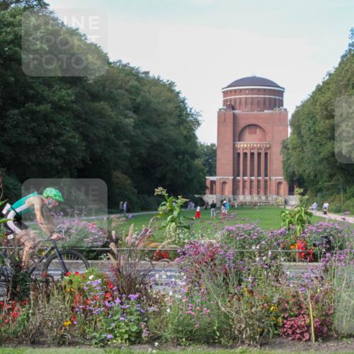 08.09.2024 - Stadtparktriathlon Zöllner http://msf.ph/oto/7020404 08.09.2024 12:20:31 Radfahren 756, 824 meine-sportfotos.de