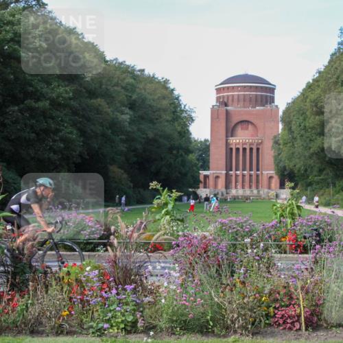08.09.2024 - Stadtparktriathlon Zöllner http://msf.ph/oto/7020411 08.09.2024 12:20:32 Radfahren 756, 824 meine-sportfotos.de
