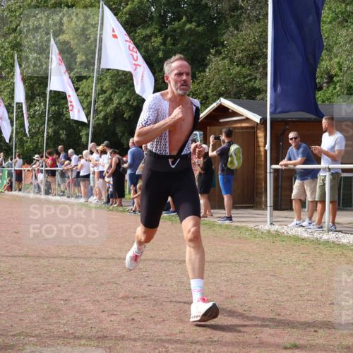 08.09.2024 - Airport Race Strokosch-Dieckow http://msf.ph/oto/7020414 08.09.2024 12:01:35 Ziel 2519, 2529, 2628, 2672, 2685 meine-sportfotos.de