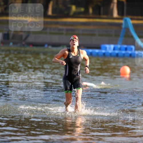 08.09.2024 - Stadtparktriathlon Michael Strokosch http://msf.ph/oto/7020420 08.09.2024 09:05:23 Schwimmen 133 meine-sportfotos.de