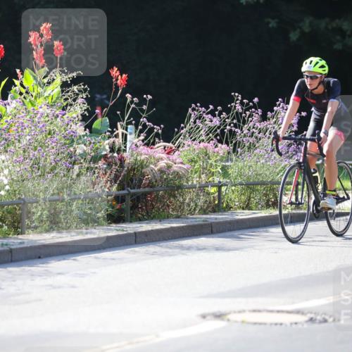 08.09.2024 - Stadtparktriathlon Zöllner http://msf.ph/oto/7020553 08.09.2024 10:19:08 Radfahren 182, 184, 211, 217, 242, 284, 287, 357 meine-sportfotos.de