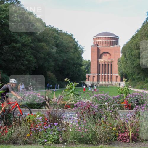 08.09.2024 - Stadtparktriathlon Zöllner http://msf.ph/oto/7020567 08.09.2024 12:22:00 Radfahren 754, 910 meine-sportfotos.de