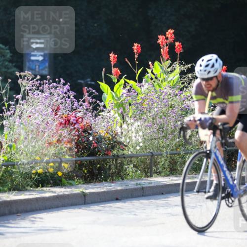 08.09.2024 - Stadtparktriathlon Zöllner http://msf.ph/oto/7020583 08.09.2024 10:19:13 Radfahren 182, 184, 211, 217, 242, 248, 284, 287, 313 meine-sportfotos.de