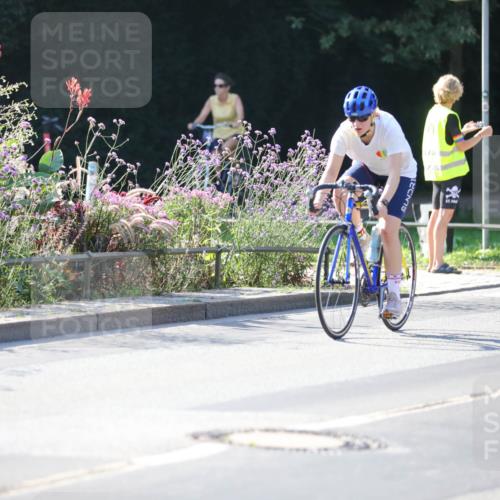 08.09.2024 - Stadtparktriathlon Zöllner http://msf.ph/oto/7020599 08.09.2024 10:19:15 Radfahren 182, 184, 211, 217, 242, 245, 248, 284, 287, 313 meine-sportfotos.de