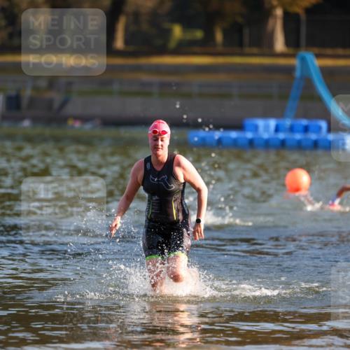 08.09.2024 - Stadtparktriathlon Michael Strokosch http://msf.ph/oto/7020646 08.09.2024 09:05:57 Schwimmen 154, 167 meine-sportfotos.de