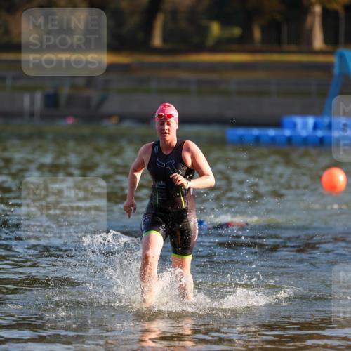 08.09.2024 - Stadtparktriathlon Michael Strokosch http://msf.ph/oto/7020654 08.09.2024 09:05:57 Schwimmen 154, 167 meine-sportfotos.de