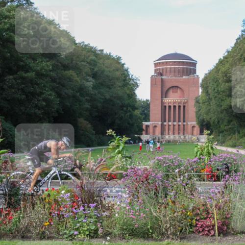 08.09.2024 - Stadtparktriathlon Zöllner http://msf.ph/oto/7020657 08.09.2024 12:22:51 Radfahren 781, 809, 839, 901, 906, 933 meine-sportfotos.de