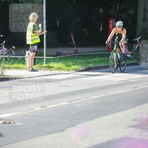 08.09.2024 - Stadtparktriathlon Zöllner http://msf.ph/oto/7020661 08.09.2024 10:19:21 Radfahren 217, 242, 245, 248, 284, 313, 332 meine-sportfotos.de